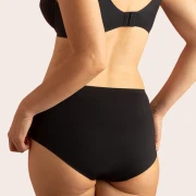 Hoge taille slip, kleur zwart