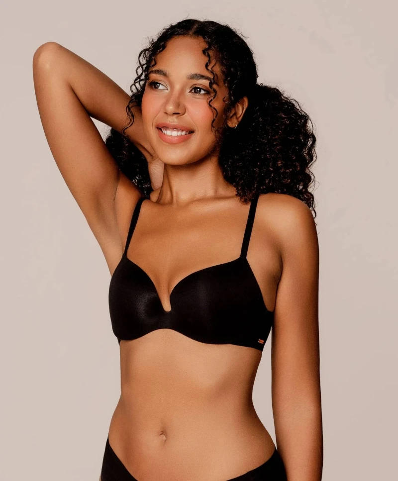 Royal Miracle Sweetheart, color negro