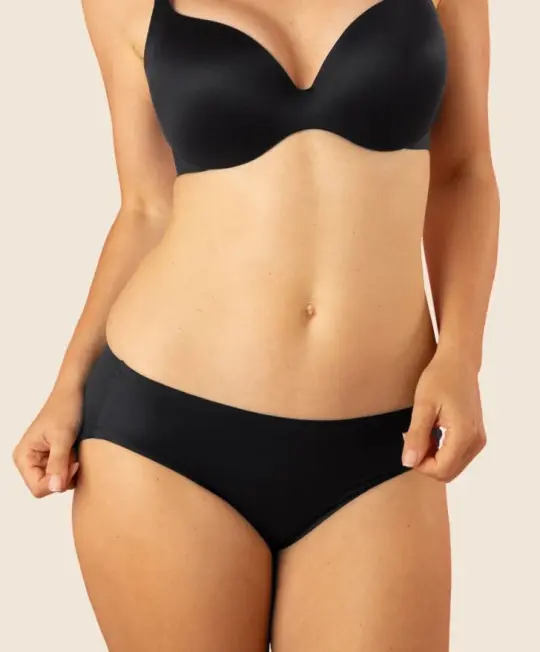 Shorty Fit classique, couleur noir