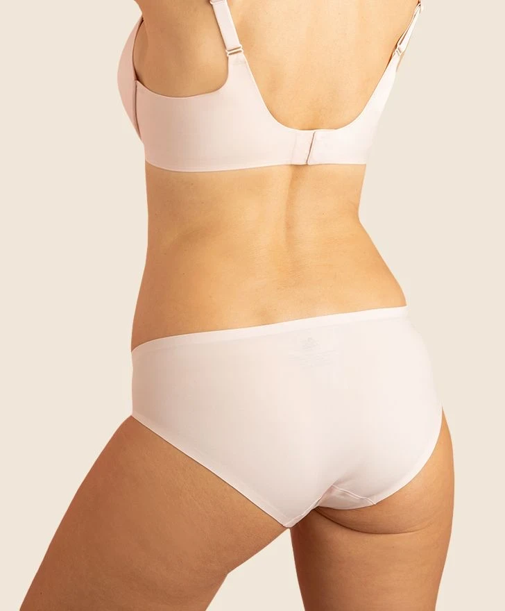 Shorty Fit classique, couleur rose pêche