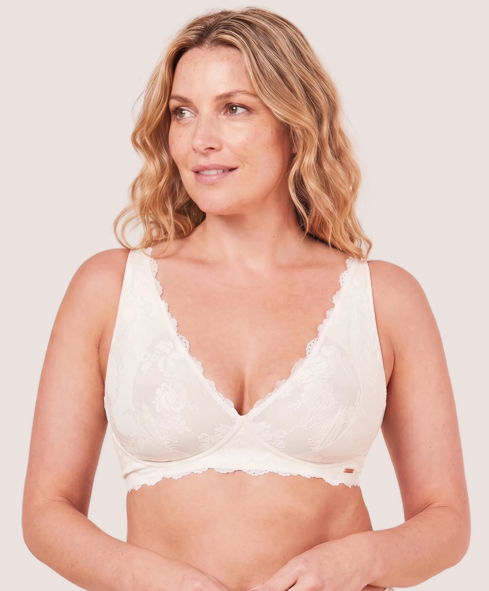 Un bralette in pizzo con un supporto perfetto